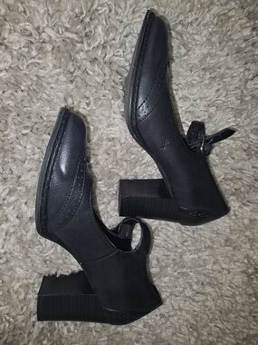 Classic Black Women’s Mary Jane Block Heel Shoes